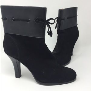 Black 9.5 Sofft Suede and Leather Heeled Boot